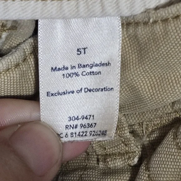 Oshkosh B'gosh Tan Cargo‎ Shorts 5T - Picture 4 of 6